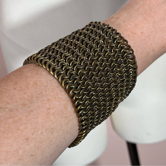 Vintage Y2K Heavy Gold Chainmail Victorian Medieval goth wide bracelet - Picture 4 of 17
